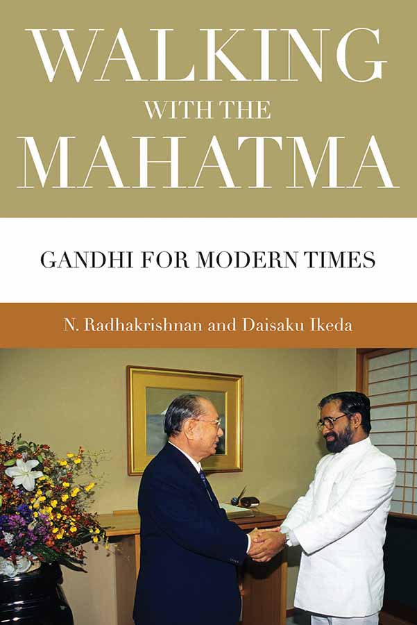 Walking with The Mahatma Tamil